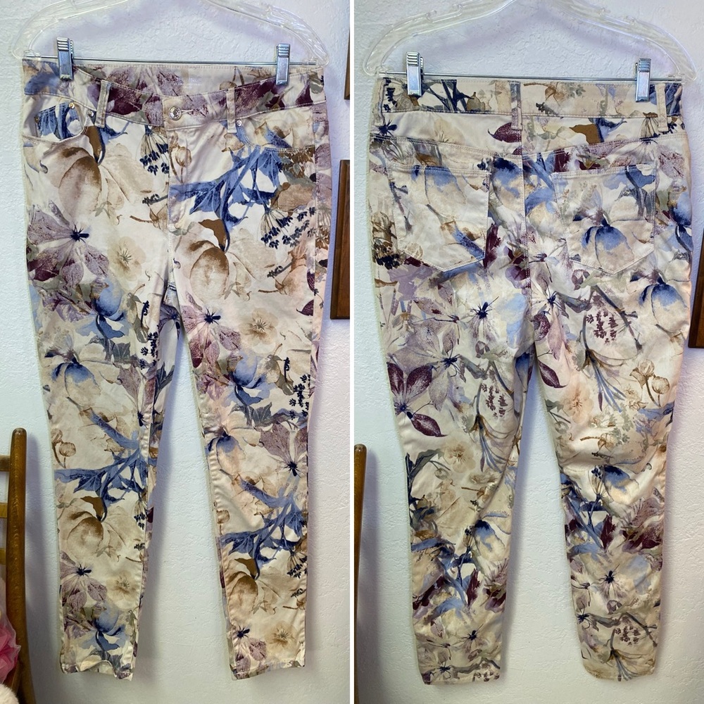 Chico's Jegging Ankle Tapered High Rise Size 1 US 8 Cream Floral Spring Chic - Picture 2 of 13